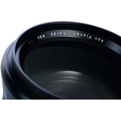 Zeiss Otus 85mm f/1.4 APO Planar T* ZE Lens Canon EF